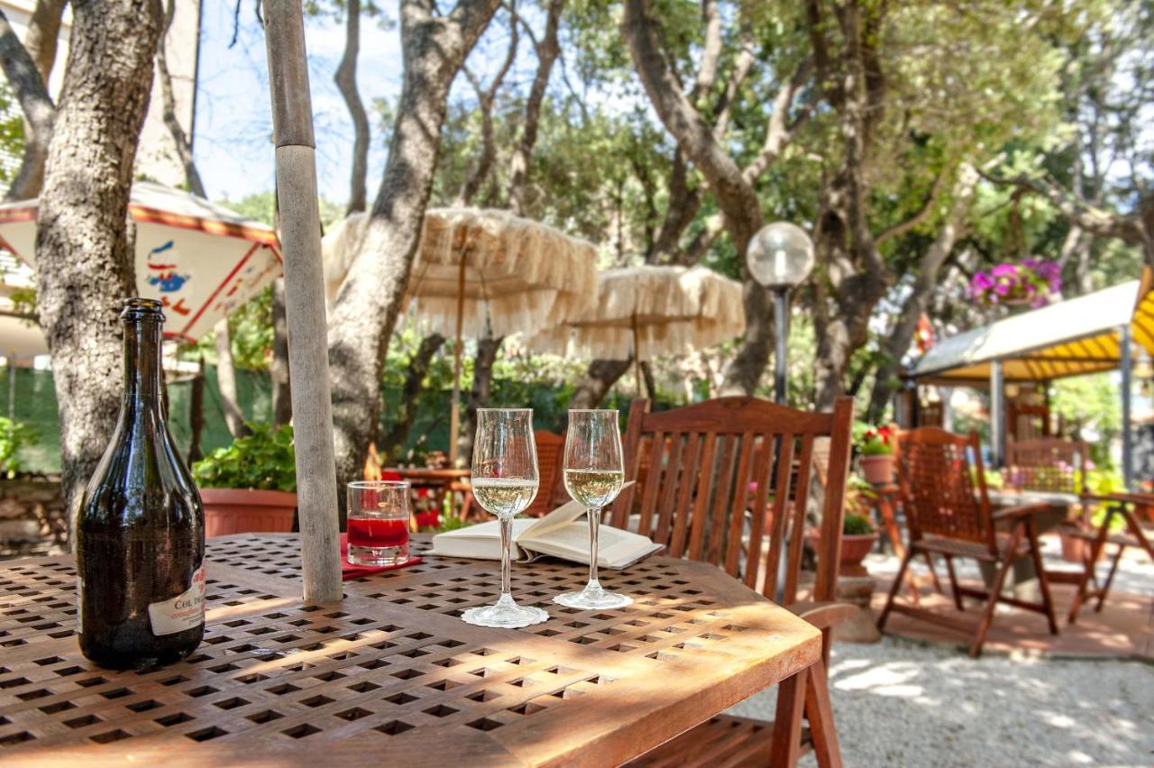 Hotel Villa Lo Scoglietto San Vincenzo Exterior foto
